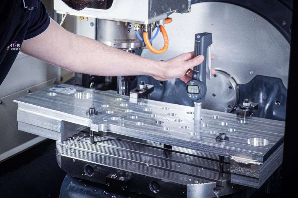 PRACARTIS Technology - Essais Couple Outil Matiere COM